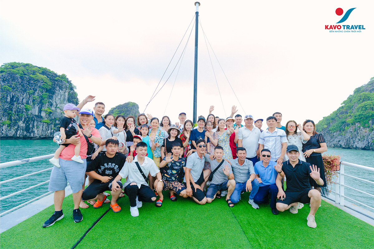 Tour du lịch Hạ Long của Kavotravel